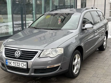 Авто Volkswagen Passat Variant 2005 № 8502553