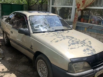 Авто Opel Omega 1987 № 8502575