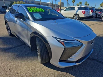 Авто Lexus Lbx 2023 № 8502724