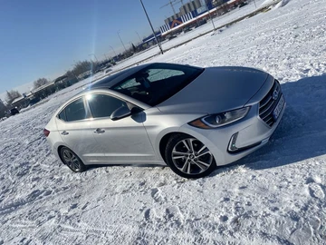 Авто Hyundai Elantra 2016 № 8502880