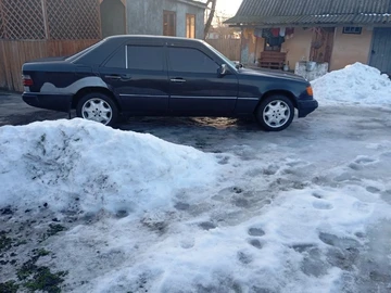 Авто Mercedes W124 1992 № 8502947