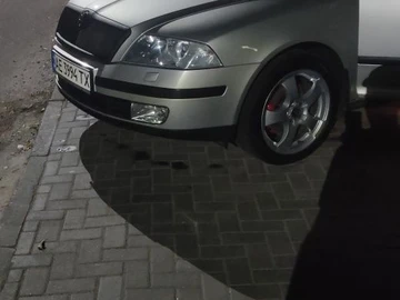 Авто Skoda Octavia 2005 № 8502949