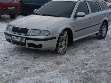Авто Skoda Octavia 2010 № 8502963