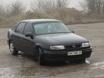 Авто Opel Vectra 1993 № 8503229