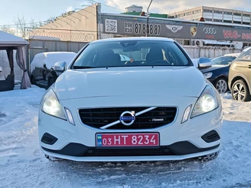 Авто Volvo S60 2012 № 8503252
