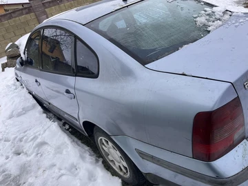 Авто Volkswagen Passat Sedan 1997 № 8503253