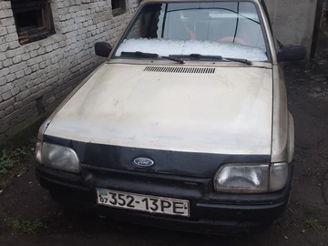 Авто Ford Escort 1986 № 8503260