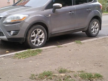 Авто Ford Kuga 2012 № 8503343
