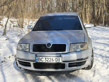 Авто Skoda Superb 2003 № 8503358