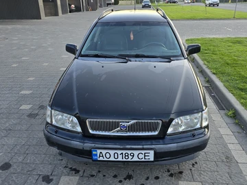 Авто Volvo V40 Kombi 1999 № 8503375