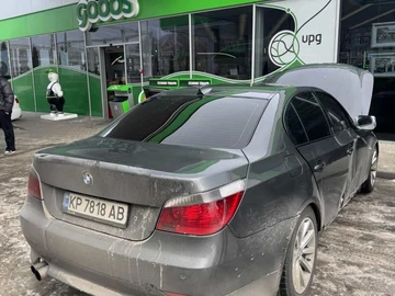 Авто BMW 5 Серия 2004 № 8503378