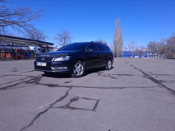 Авто Volkswagen Passat Variant 2013 № 8503527