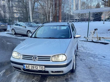 Авто Volkswagen Golf 2002 № 8503650