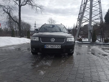 Авто Volkswagen Passat Variant 2004 № 8503790