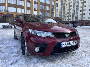 Авто KIA Cerato Forte  2010 № 8503933
