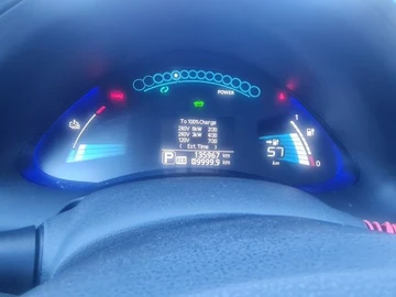 Авто Nissan Leaf 2015 № 8504066