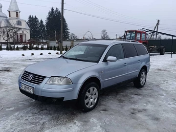 Авто Volkswagen Passat Hatchback 2003 № 8504085