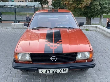 Авто Opel Ascona 1982 № 8504093