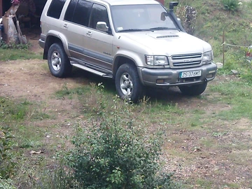 Авто Isuzu Trooper 2000 № 8504116
