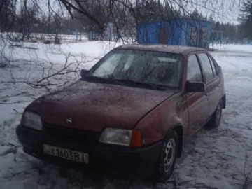 Авто Opel Kadett 1986 № 8504395