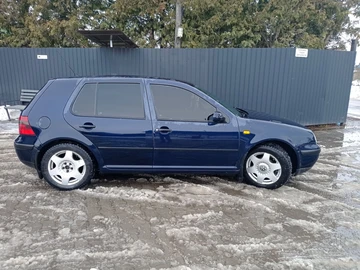 Авто Volkswagen Golf 1998 № 8504423