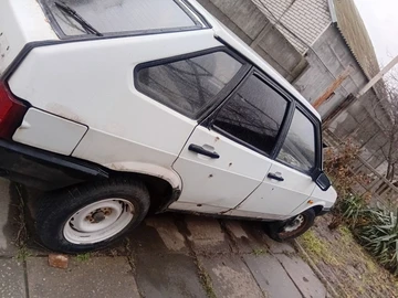Авто ВАЗ 2109 1995 № 8504504