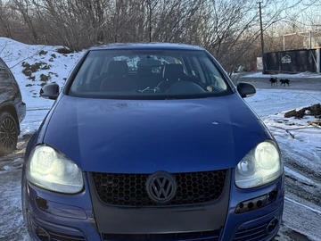 Авто Volkswagen Golf 2005 № 8504563