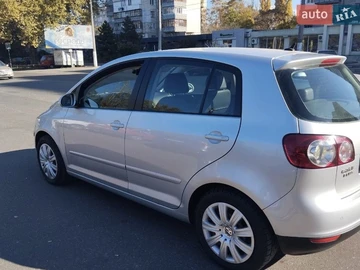 Авто Volkswagen Golf Plus 2006 № 8504579