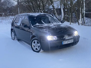 Авто Volkswagen Golf 2001 № 8504742
