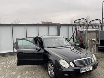 Авто Mercedes E Серия 2002 № 8504954