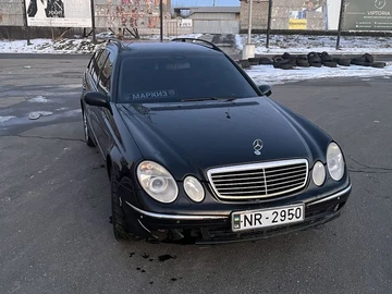 Авто Mercedes E Серия 2004 № 8504961