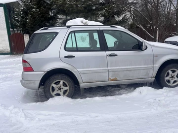 Авто Mercedes Ml Серия 2001 № 8504966