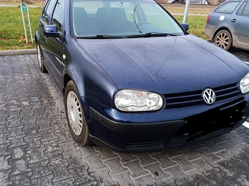 Авто Volkswagen Golf 2000 № 8504975