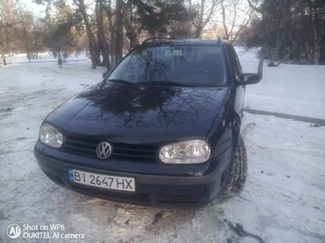 Авто Volkswagen Golf 2001 № 8505188