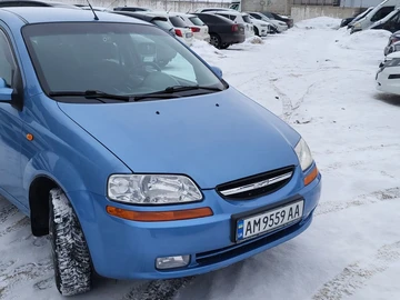 Авто Chevrolet Aveo 2005 № 8505327