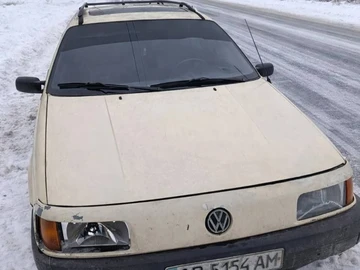 Авто Volkswagen Passat Sedan 1993 № 8505453