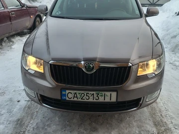 Авто Skoda Superb 2010 № 8505517