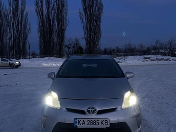 Авто Toyota Prius 2014 № 8505518