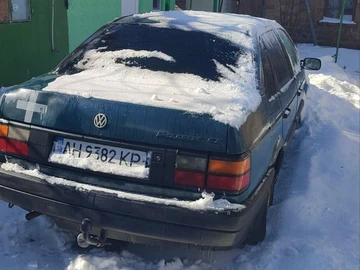 Авто Volkswagen Passat Sedan 1989 № 8505540