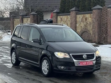 Авто Volkswagen Touran 2009 № 8505607