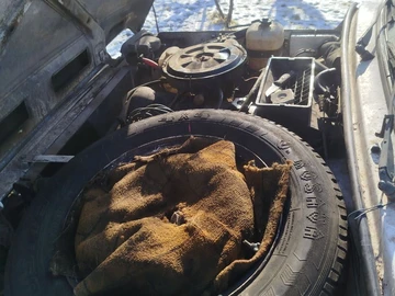 Авто ВАЗ 21213 2001 № 8505907