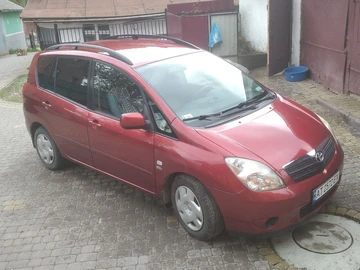 Авто Toyota Corolla Verso 2002 № 8506063