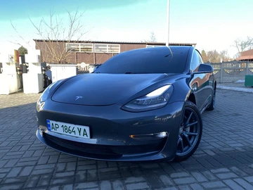 Авто Tesla Model 3 2019 № 8506170