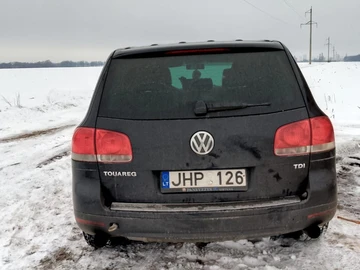Авто Volkswagen Touareg 2005 № 8506276