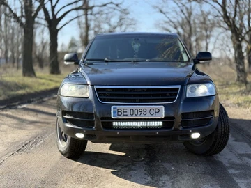 Авто Volkswagen Touareg 2005 № 8506523