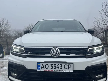 Авто Volkswagen Tiguan 2021 № 8506533