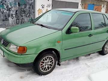 Авто Volkswagen Polo 1999 № 8506535