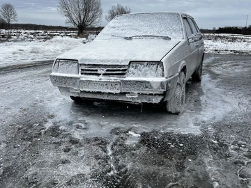 Авто ВАЗ 2109 1992 № 8506633