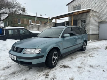 Авто Volkswagen Passat Variant 1998 № 8506854