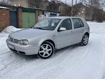 Авто Volkswagen Golf 2000 № 8506864